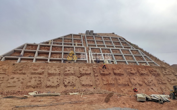 護(hù)坡錨桿施工工藝流程