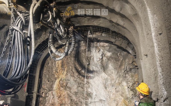 礦山高應(yīng)力巖層支護(hù)新選擇:自鉆式中空錨桿技術(shù)優(yōu)勢(shì)與應(yīng)用